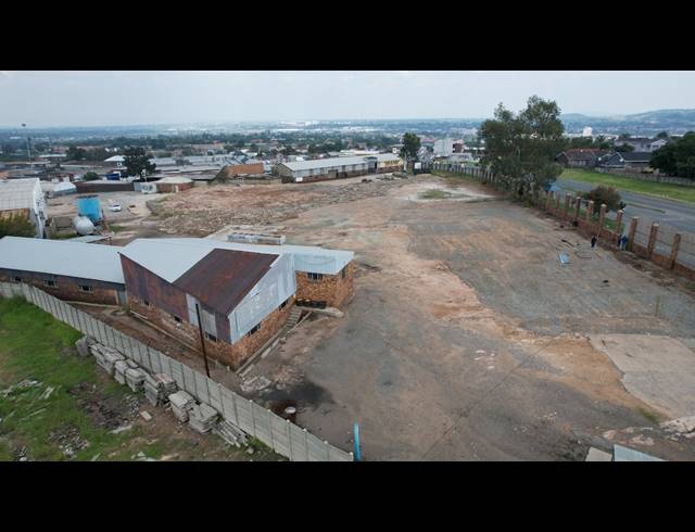 479M² FACTORY TO LET IN ALBERTON NORTH